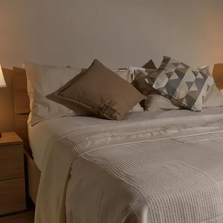 San Antonio Downtown * Naples